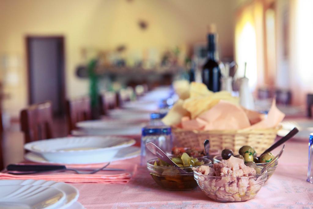 Agriturismo Il Ginepro Fluminimaggiore Exterior photo